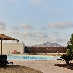 Taiga Almeria Playa Camping Palomares (Almeria)